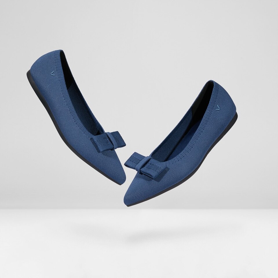 Esther Pointy Flats in Marine Blue-Sustainable & Washable Shoes | VIVAIA