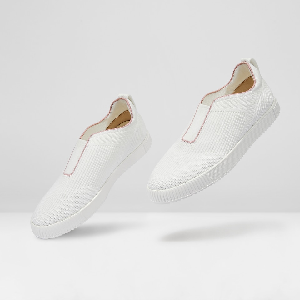 Hedy Round-toe Sneakers in White Whisper-Sustainable & Washable | VIVAIA