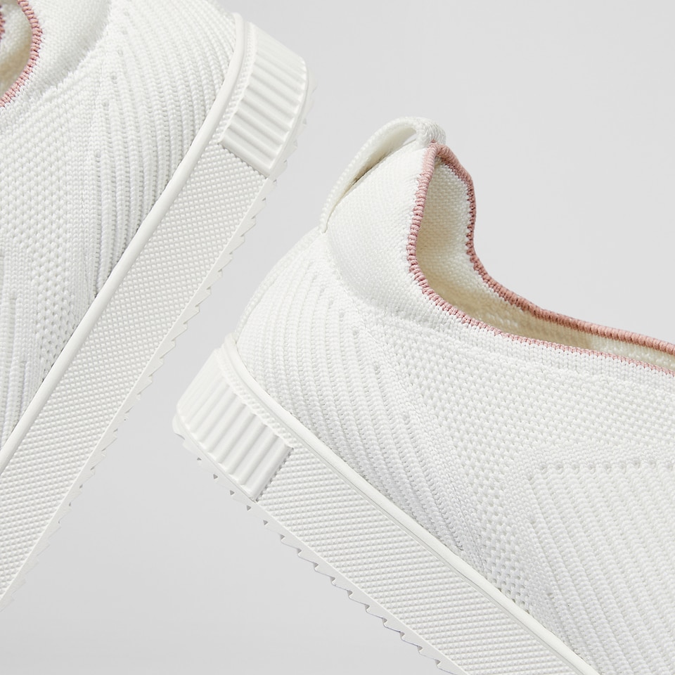 Hedy Round-toe Sneakers in White Whisper-Sustainable & Washable | VIVAIA