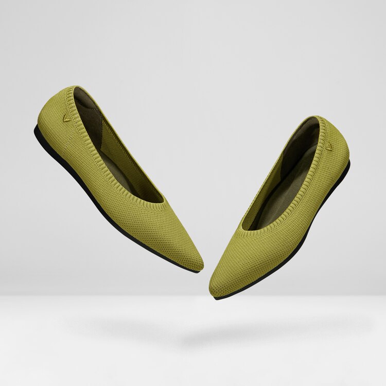 Aria5° Women Pointed-Toe Flats with Arch Support in Olive Green | VIVAIA