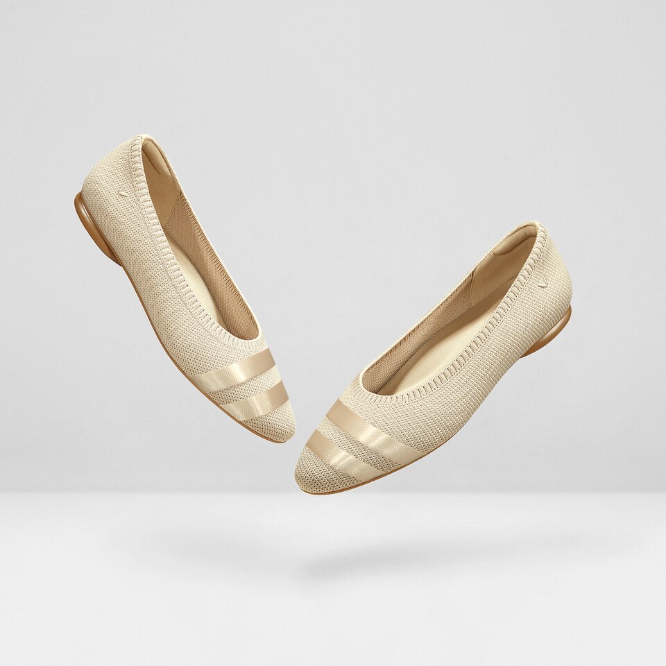 Tamia 2.0 Comfortable Round-Toe Ballet Flats in Laura-Cream Ivory With Satin Stripes | VIVAIA