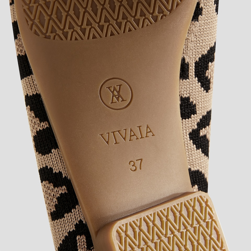Margot 2.0 Square-Toe Flats for Bunions & Wide Feet in Dark Leopard | VIVAIA