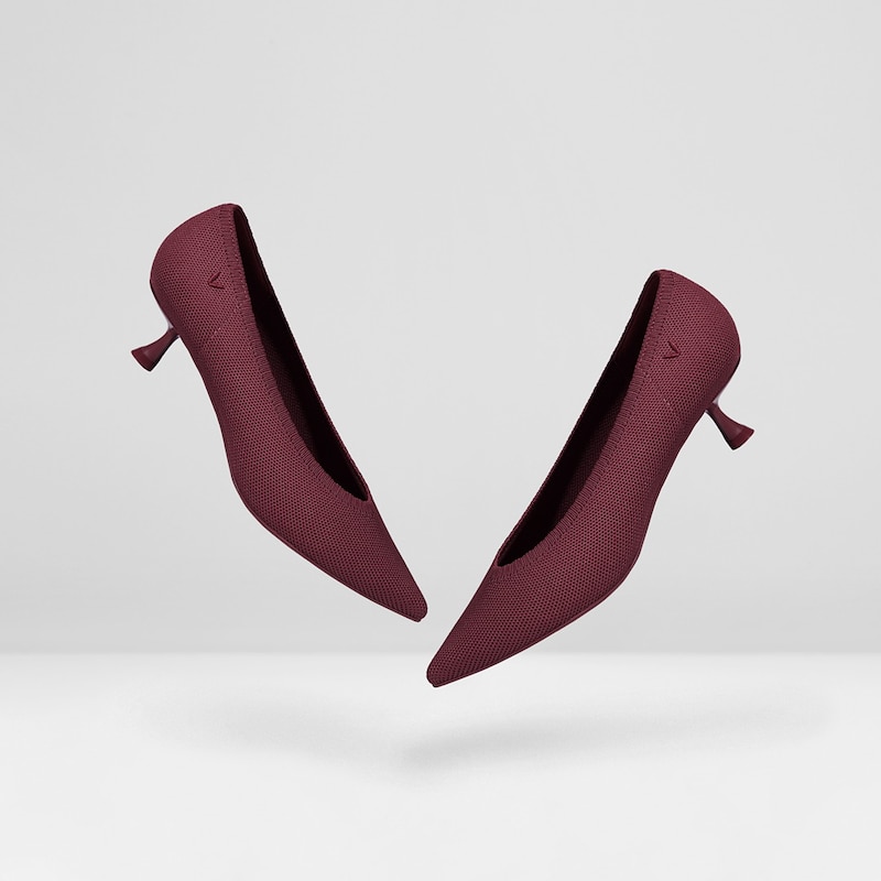 Stella Pointed-Toe Everyday Kitten Heels | VIVAIA