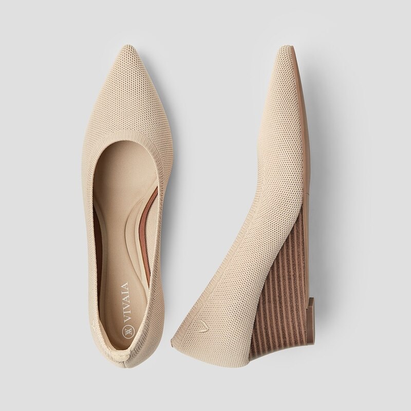 pointed toe wedges