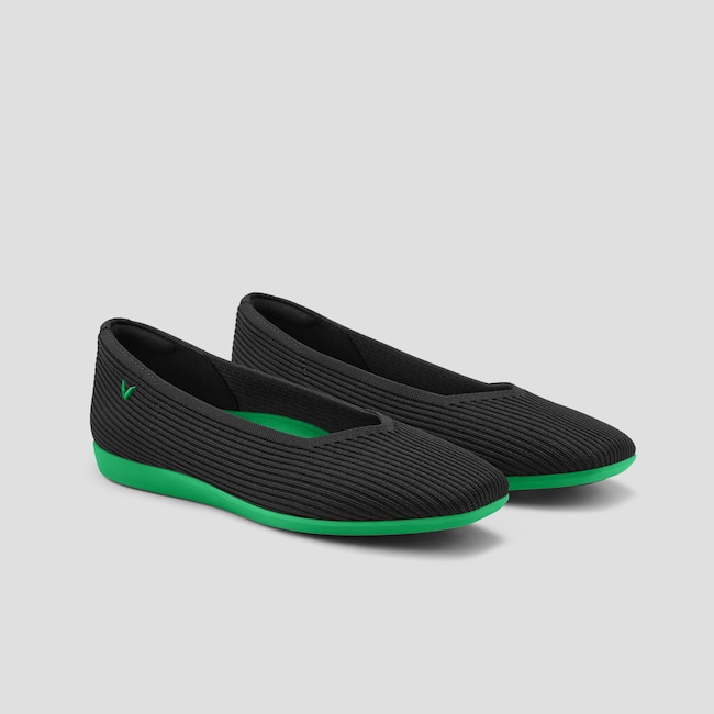 Lightweight Square-Toe V-Cut Flats (Margot Walker)