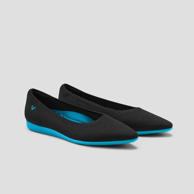 Lightweight Pointed-Ballet Flats (Aria Walker)