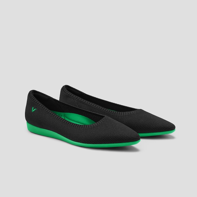 Lightweight Pointed-Ballet Flats (Aria Walker)