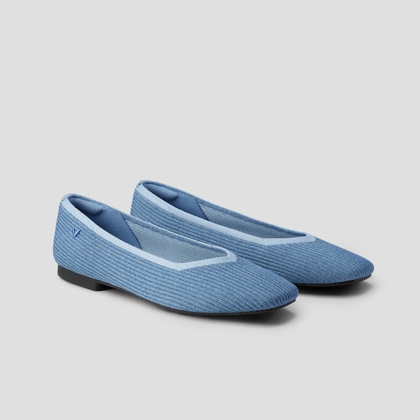 Square-Toe V-Cut Flats (Margot 2.0)