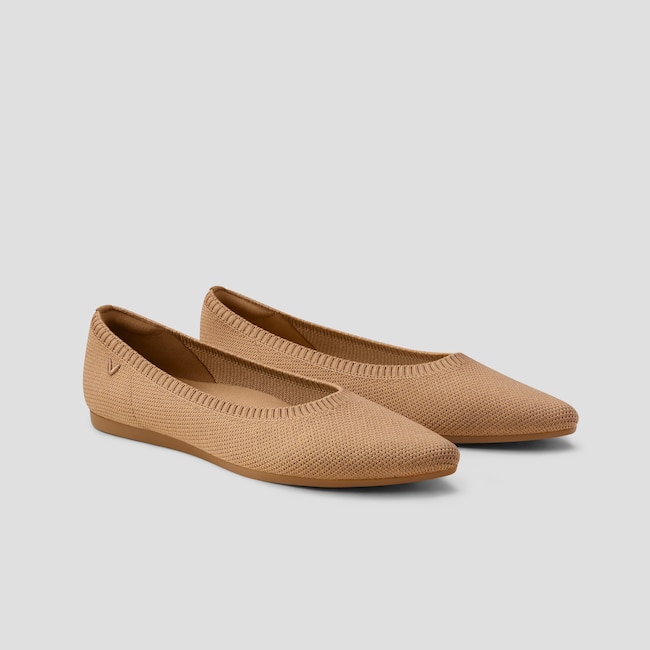 Pointed-Toe Ballet Flats (Aria 5°)