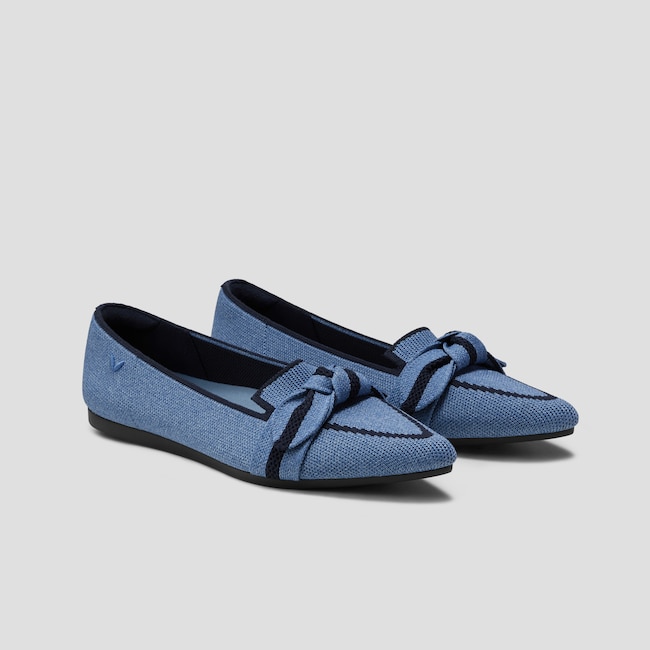 Pointed-Toe Bow Loafers (Michelle 2.0)