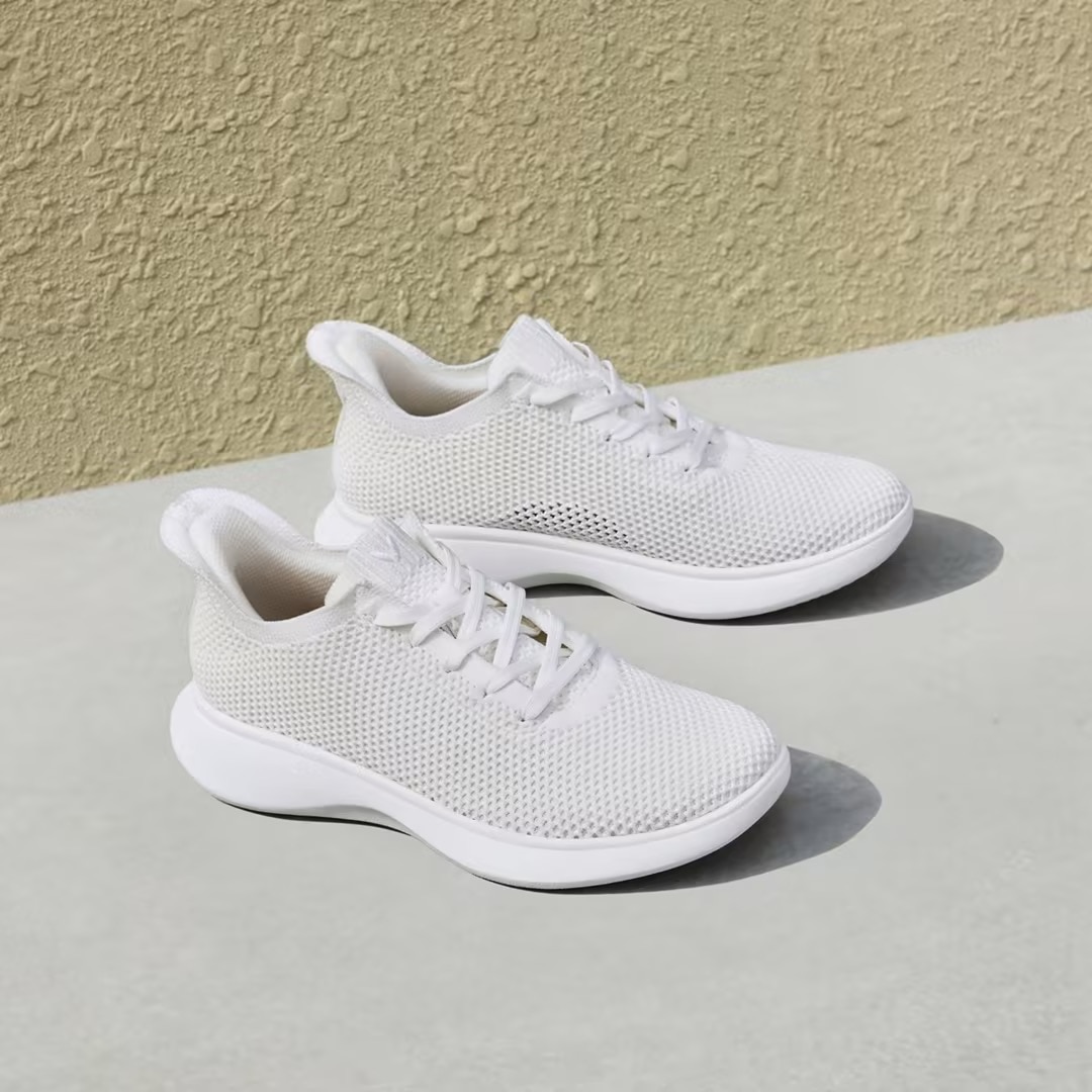 VIVAIA 36.5サイズ Vivaia Urban Slip On Mesh Bootie Sneakers | Dillard's