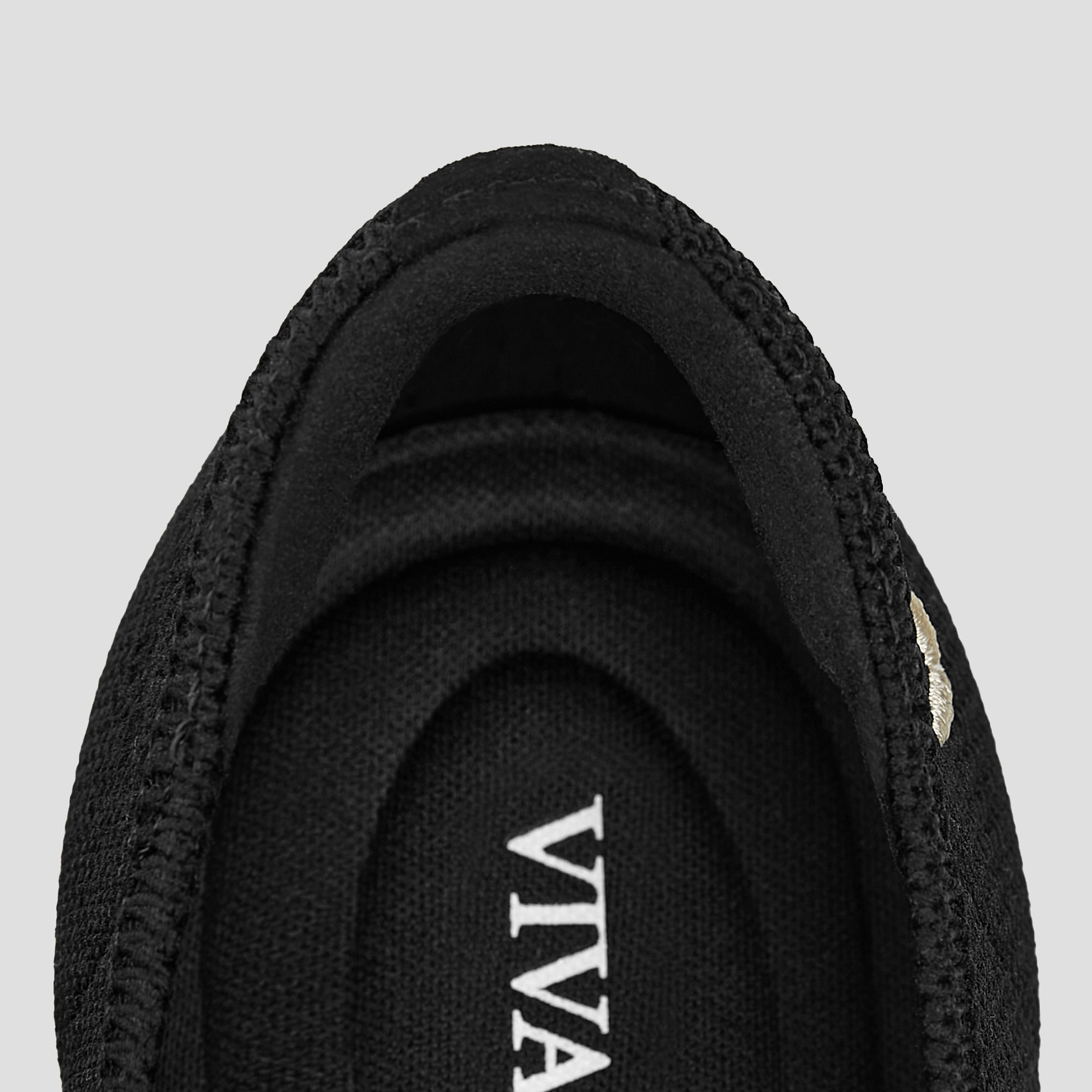Almond-Toe Knotted Flats (Bibi), Black Cream Ivory, EU35 | VIVAIA