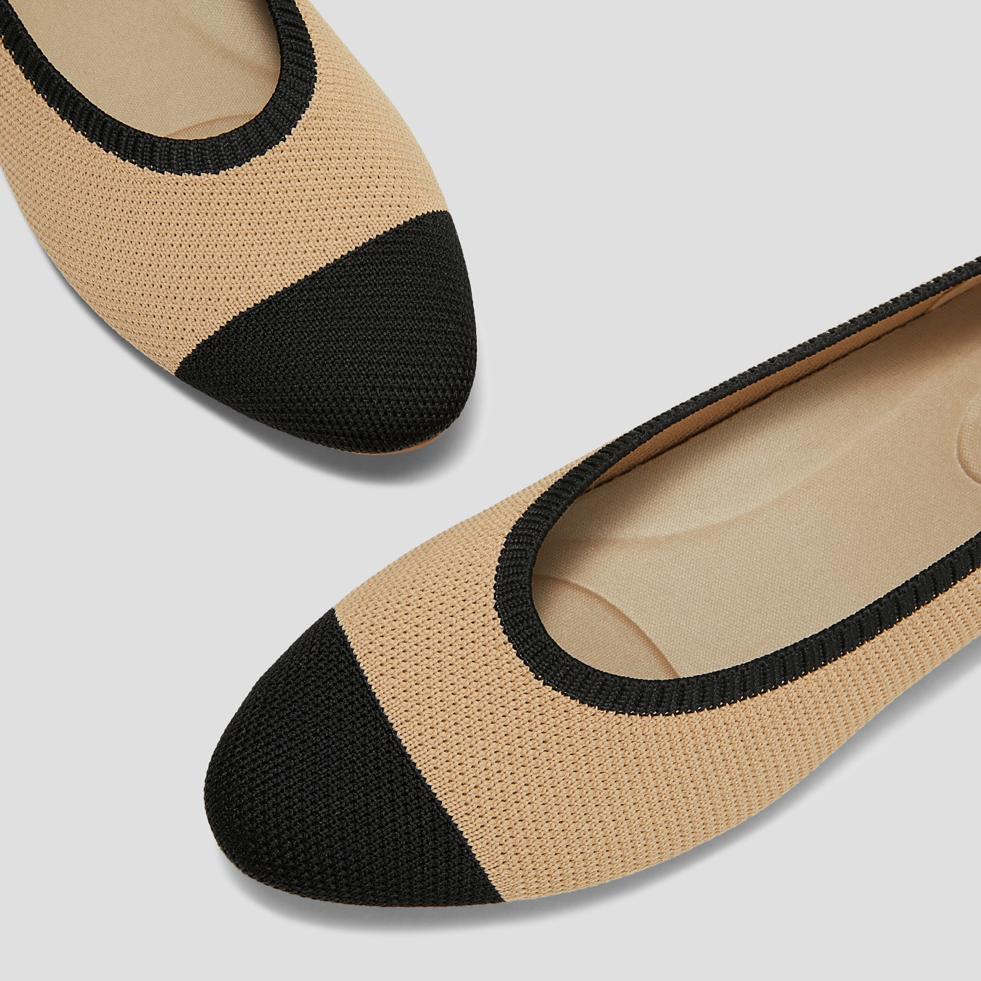 Almond-Toe Ballet Flats (Tamia 2.0), NUDE PEACH-BLK, EU35