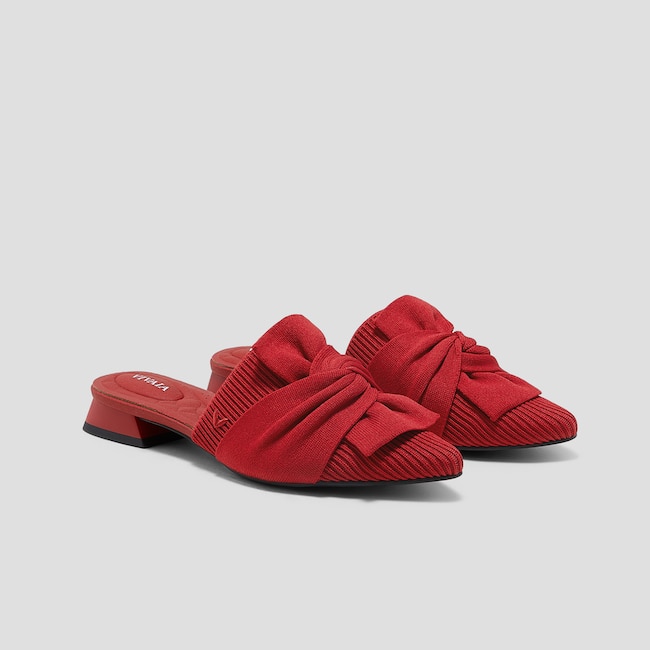 Pointed-Toe Knot Sandals (Yaffa Pro)