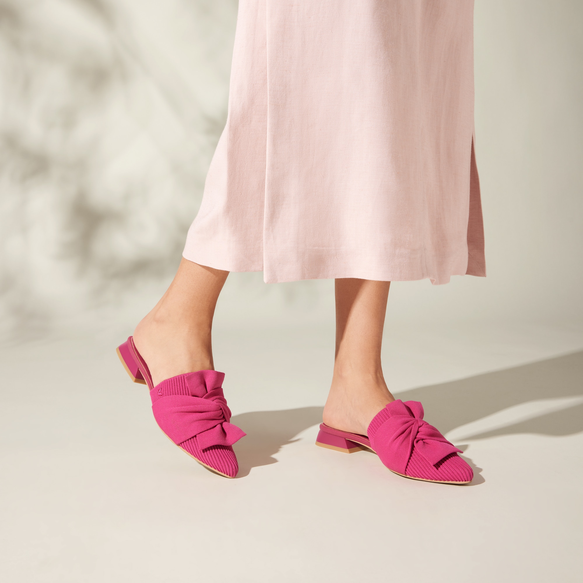 Pointed-Toe Knot Sandals (Yaffa Pro), PITAYA, EU35 | VIVAIA