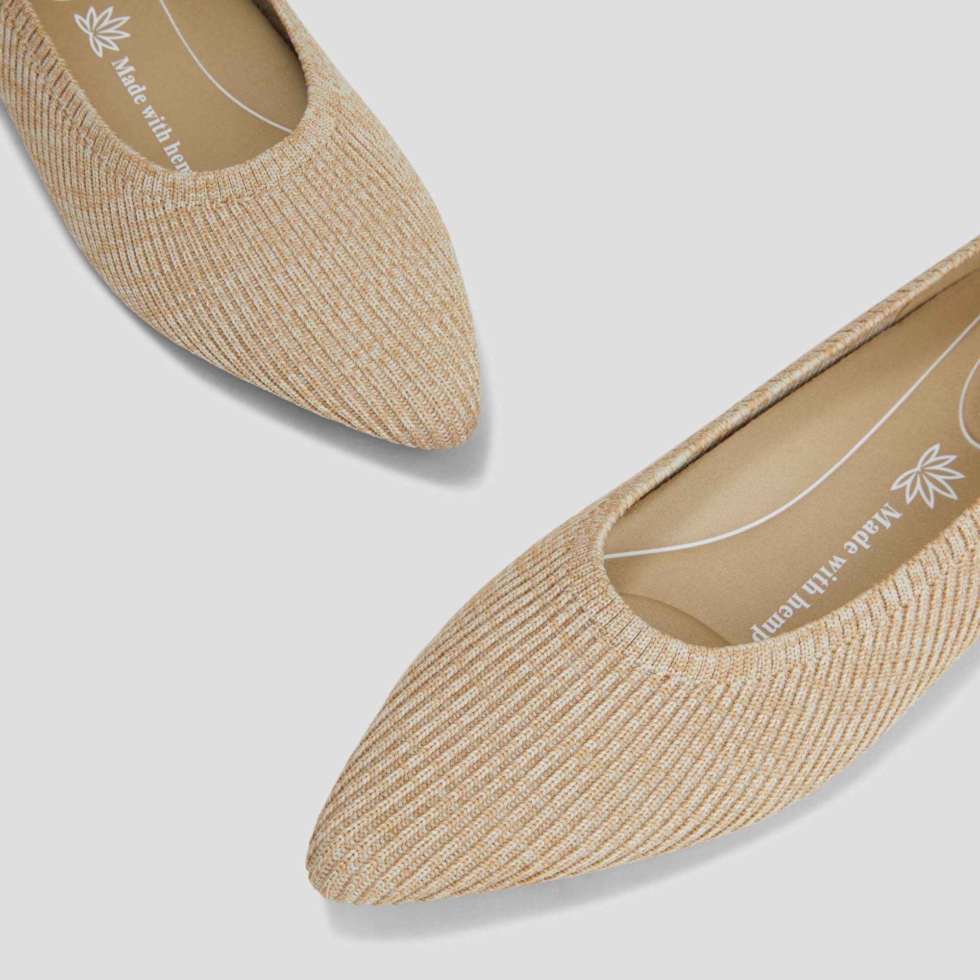 Aria5° Comfortable Women Pointy Hemp Sustainable Flats in Sand