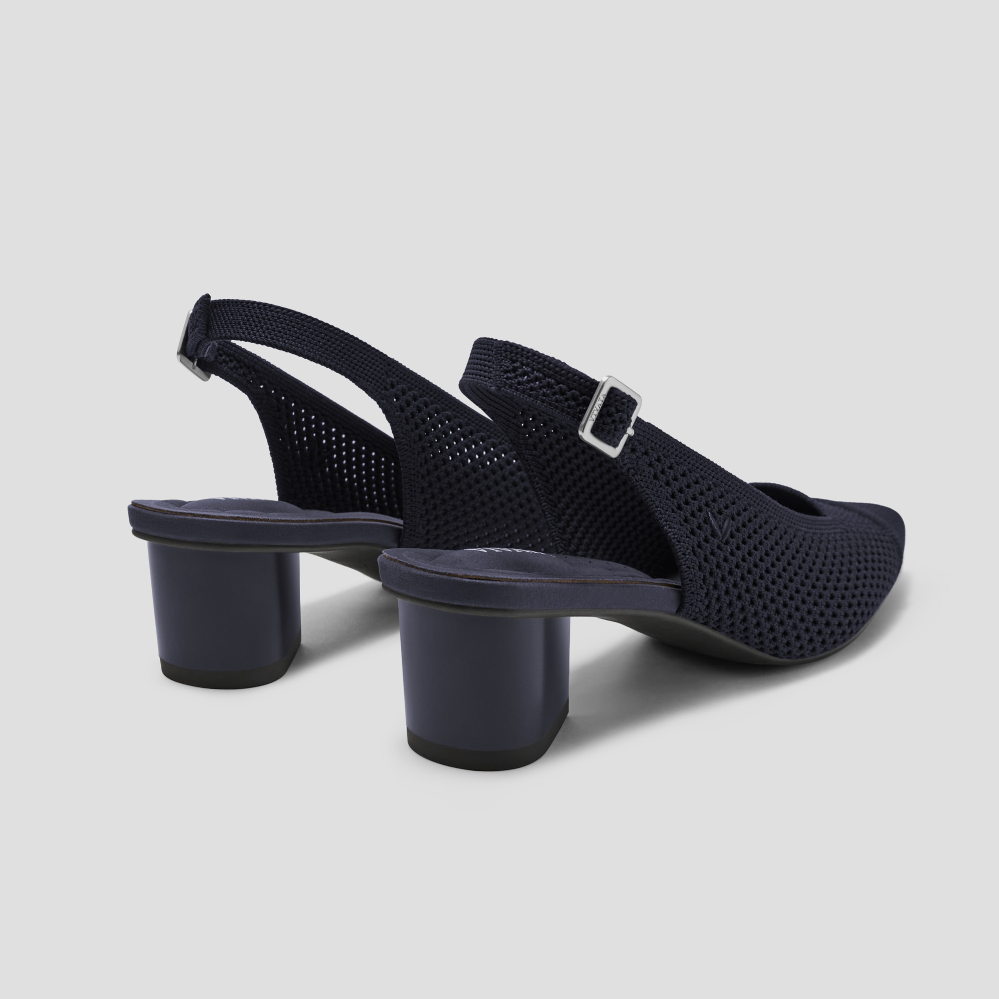Pointed-Toe Slingback Sandals (Leah Pro), NAVY, EU39 | VIVAIA