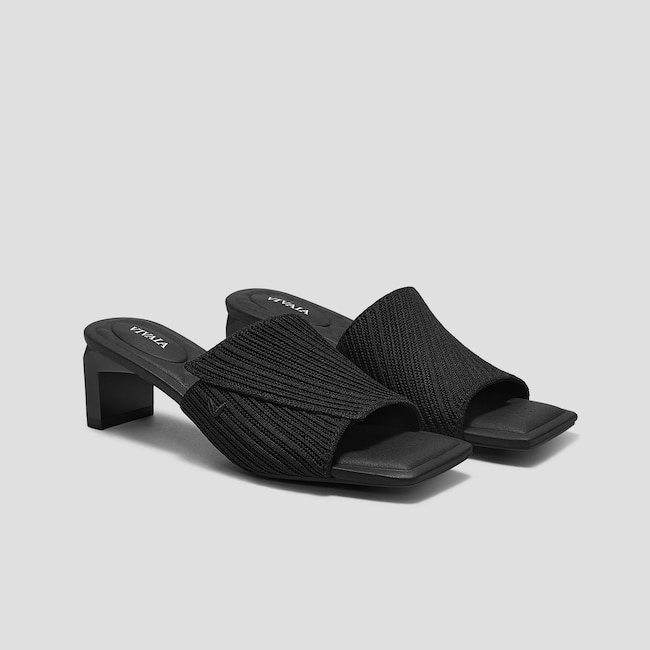 Square-Toe Block Heel Sandals (Jade Pro)