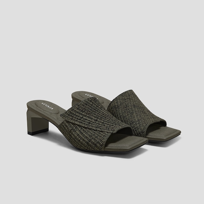 Square-Toe Block Heel Sandals (Jade Pro)