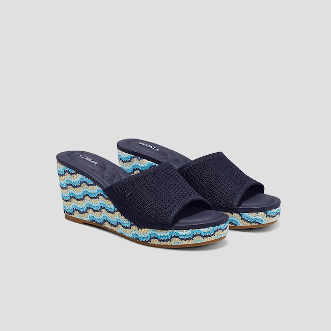 Round-toe Wedge Sandals (Stacey Pro)