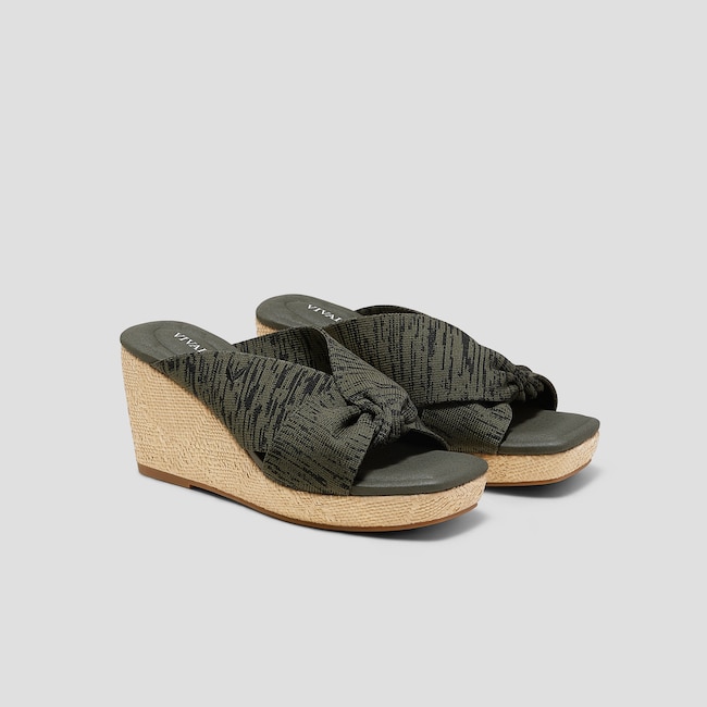 Square-Toe Wedge Sandals (Laura)