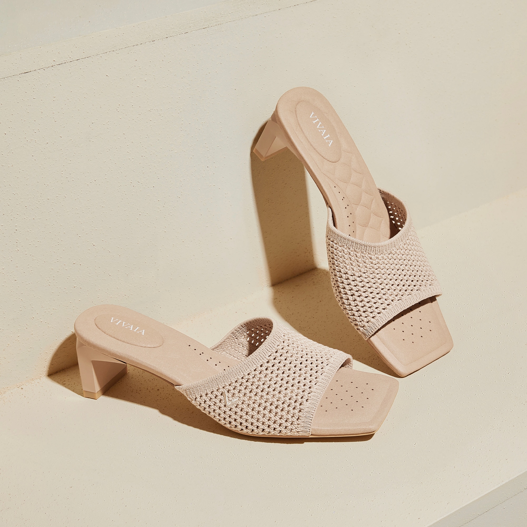 Square-Toe Block Heel Sandals (Juliet Pro), ALMOND MESH, EU35 | VIVAIA