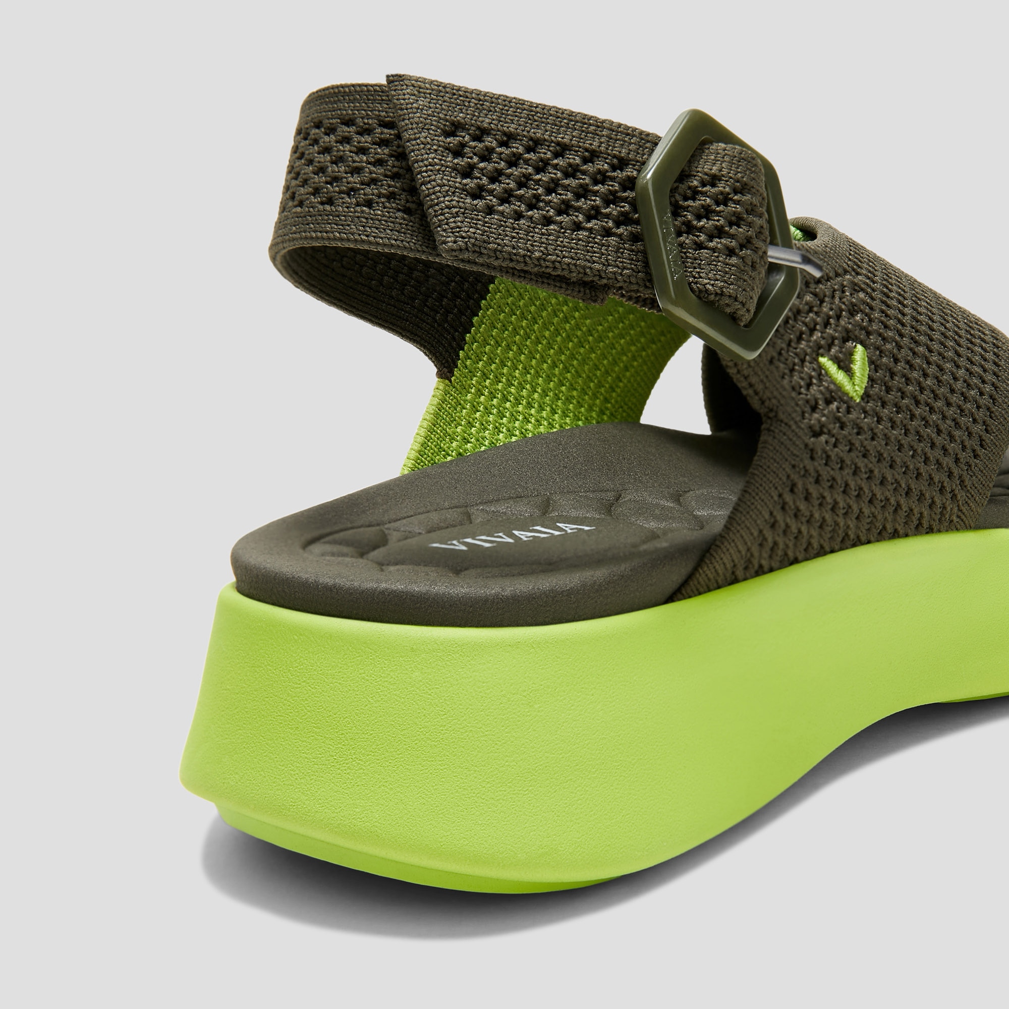 AdaptAll™ Walker Sandals (Kara), CAMO GREEN LIME, EU35 | VIVAIA