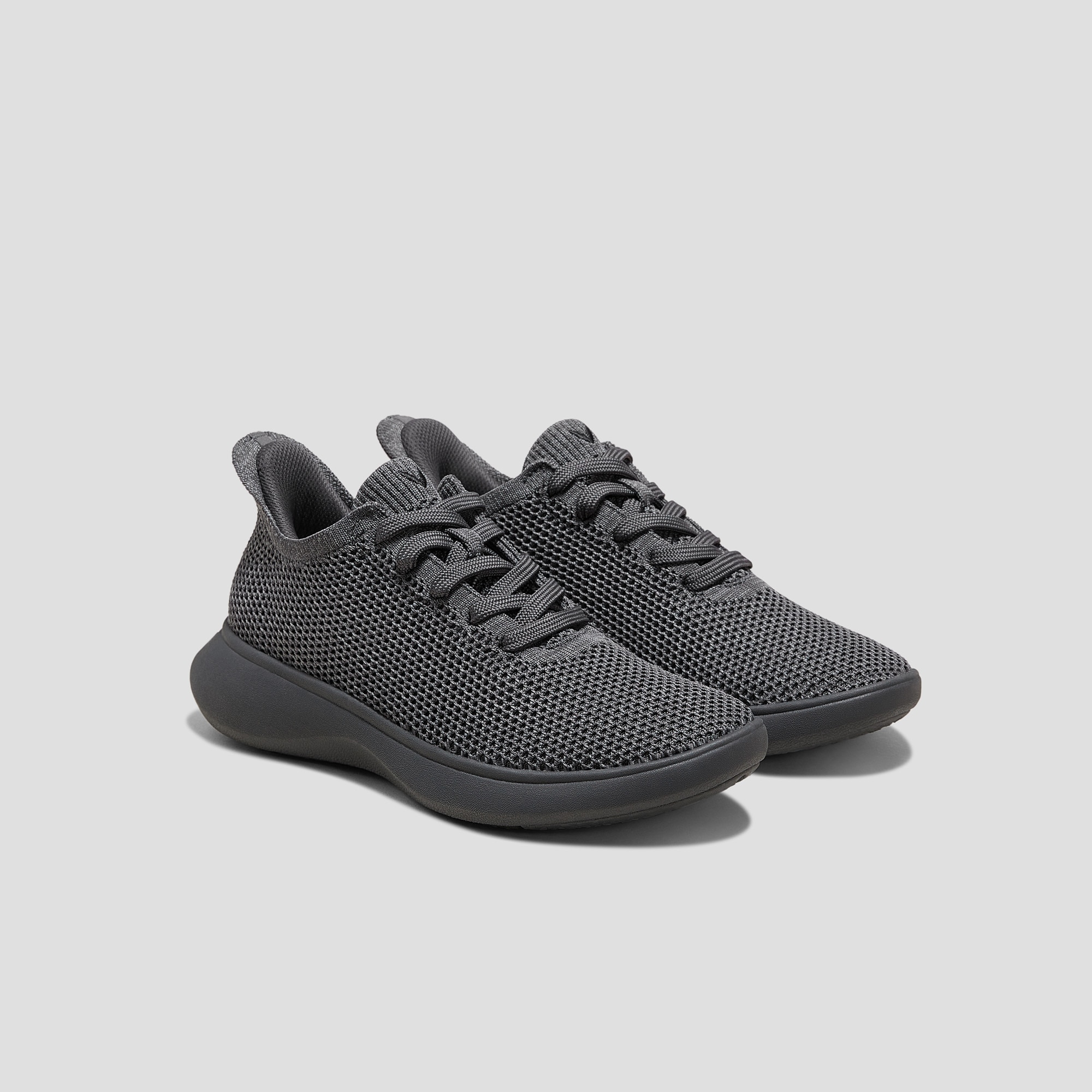 VIVAIA Urban: Perfect Shoes for Alleviating Elderly Mobility