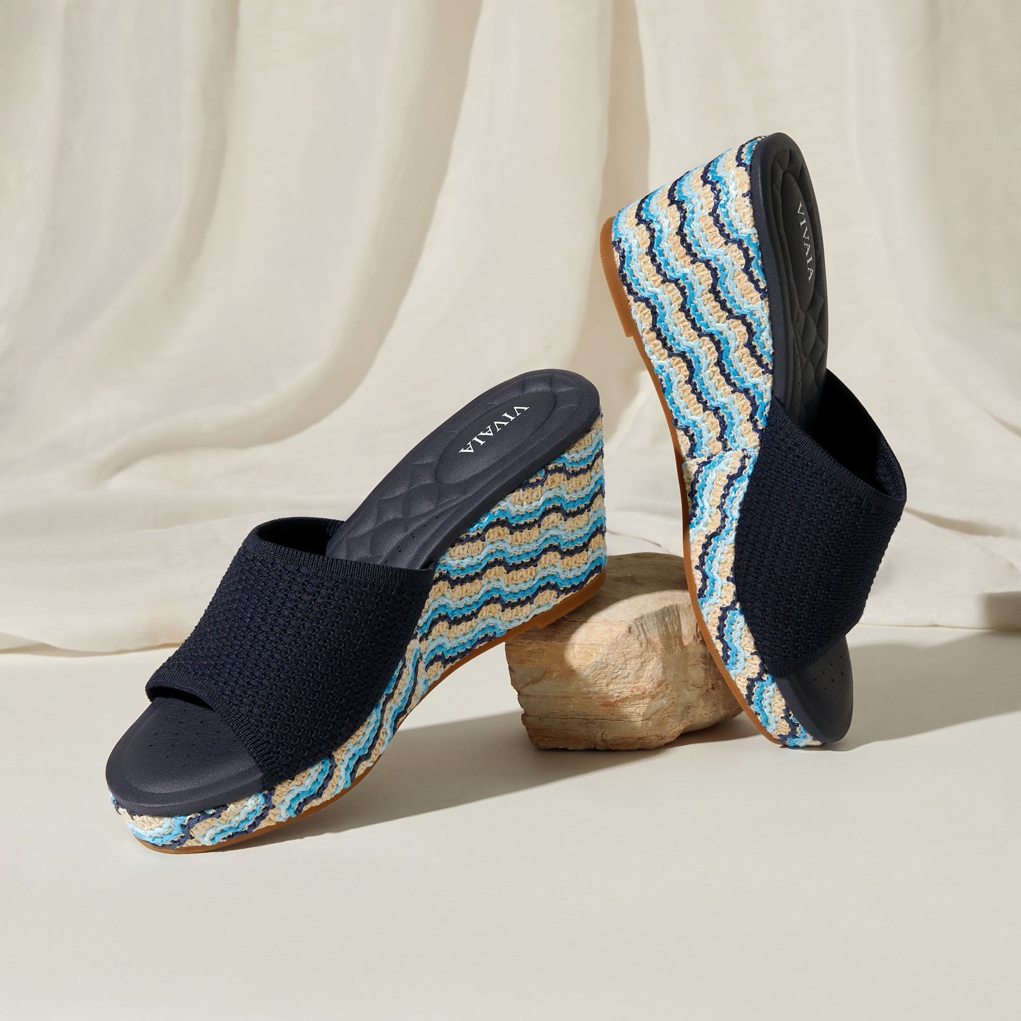 Round-toe Wedge Sandals (Stacey Pro), NAVY WOVEN, EU35 | VIVAIA