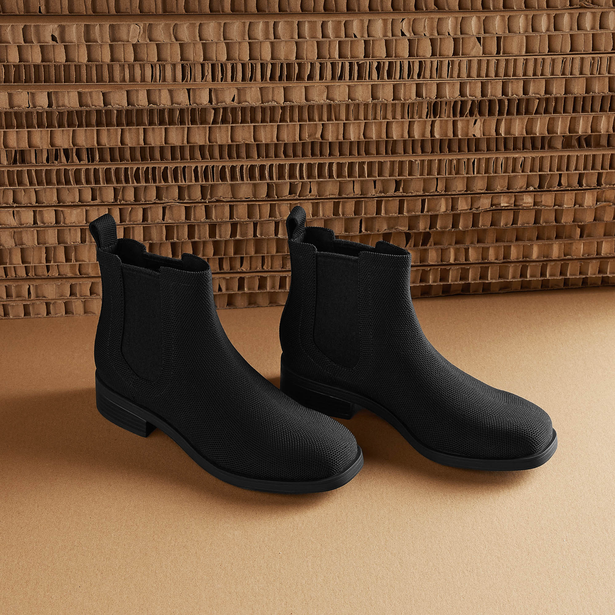 Square-Toe Ankle Chelsea Boots (Clara), Black, EU39 | VIVAIA