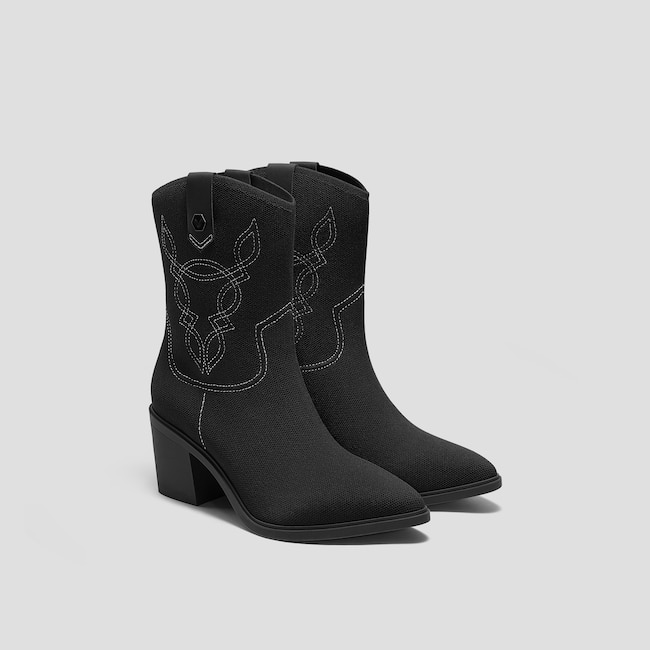 Pointed-Toe Western Ankle Boots (Wesley)