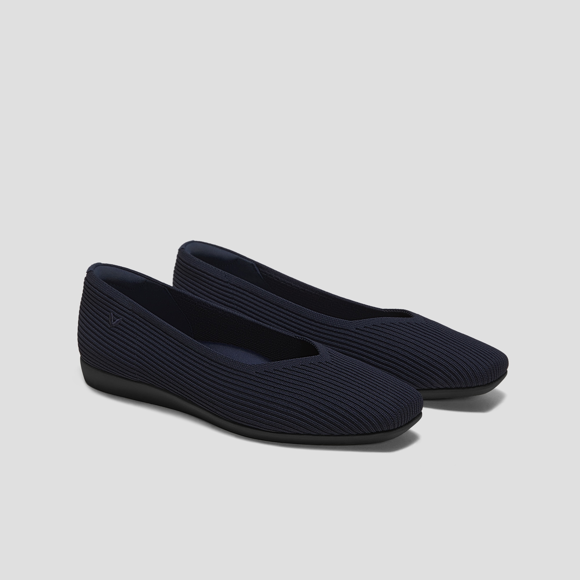 VIVAIA Margot Walker 超撥水新品25cm39.5 Lightweight Square-Toe V-Cut Flats (Margot Walker), NAVY WATER
