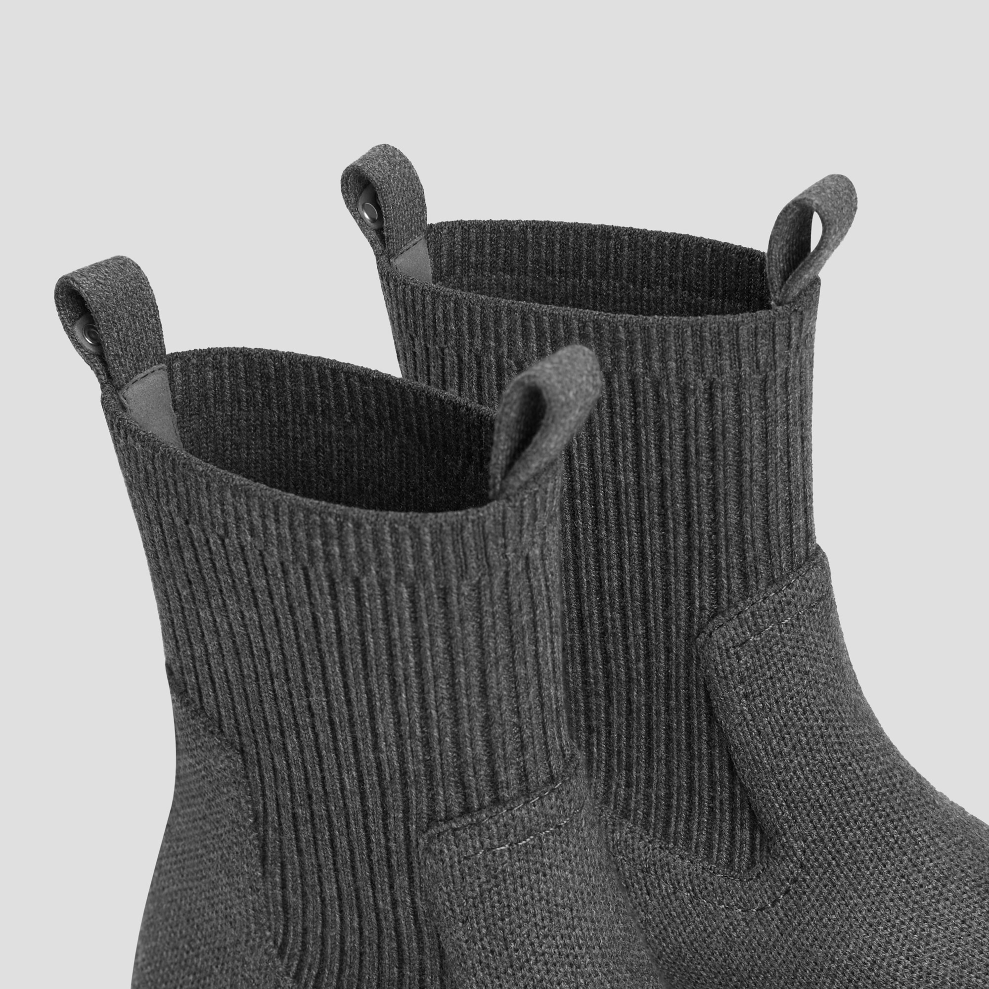 Round-Toe Lug Sole Wool Ankle Boots (Flora), Rich Grey, EU35 | VIVAIA