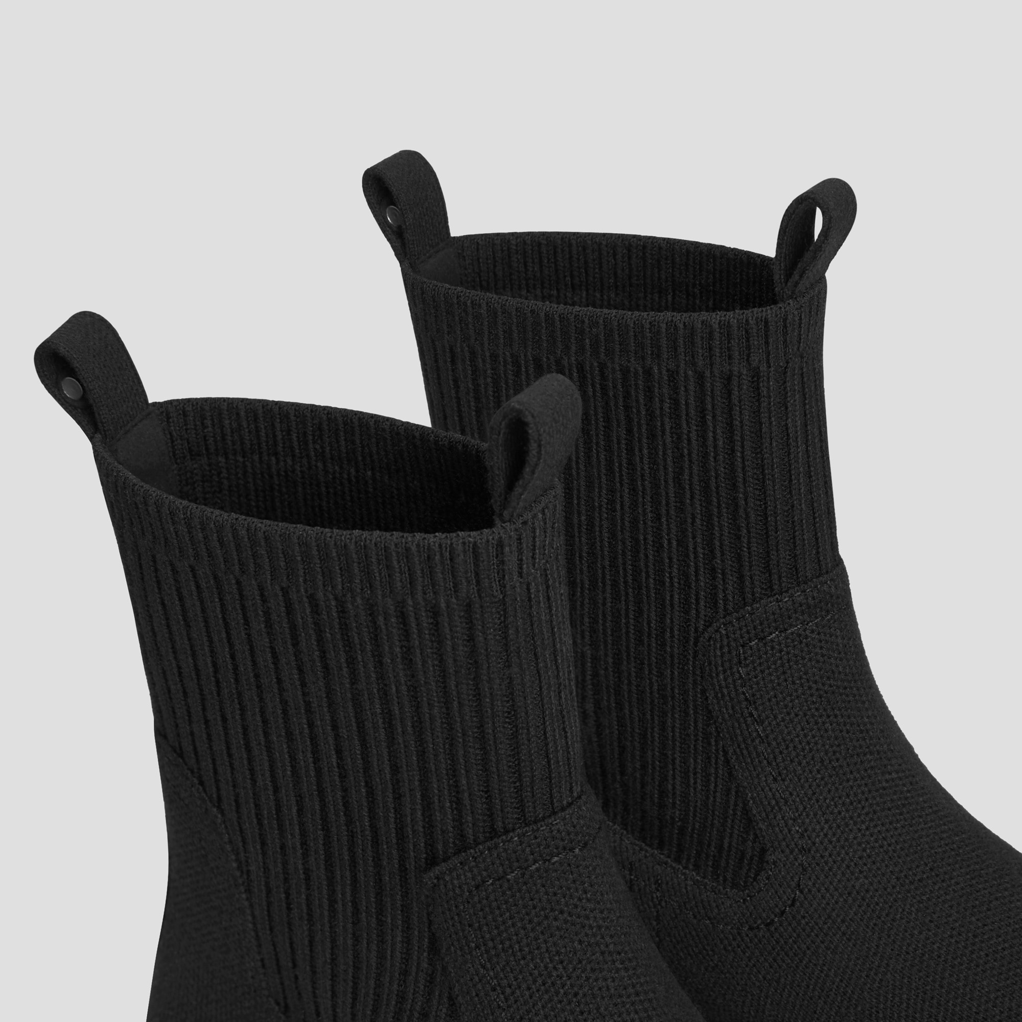 Round-Toe Lug Sole Wool Ankle Boots (Flora), Black, EU35 | VIVAIA