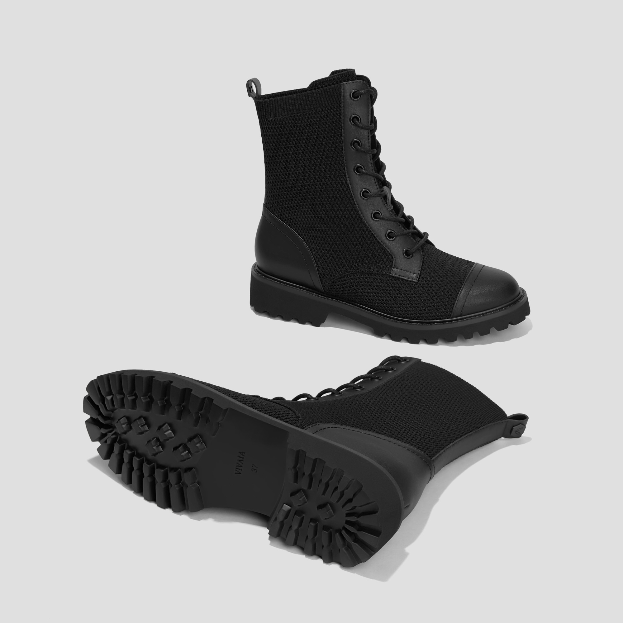 Round-Toe Lug Sole Lace-Up Ankle Boots (Florence), BLACK MARBLED