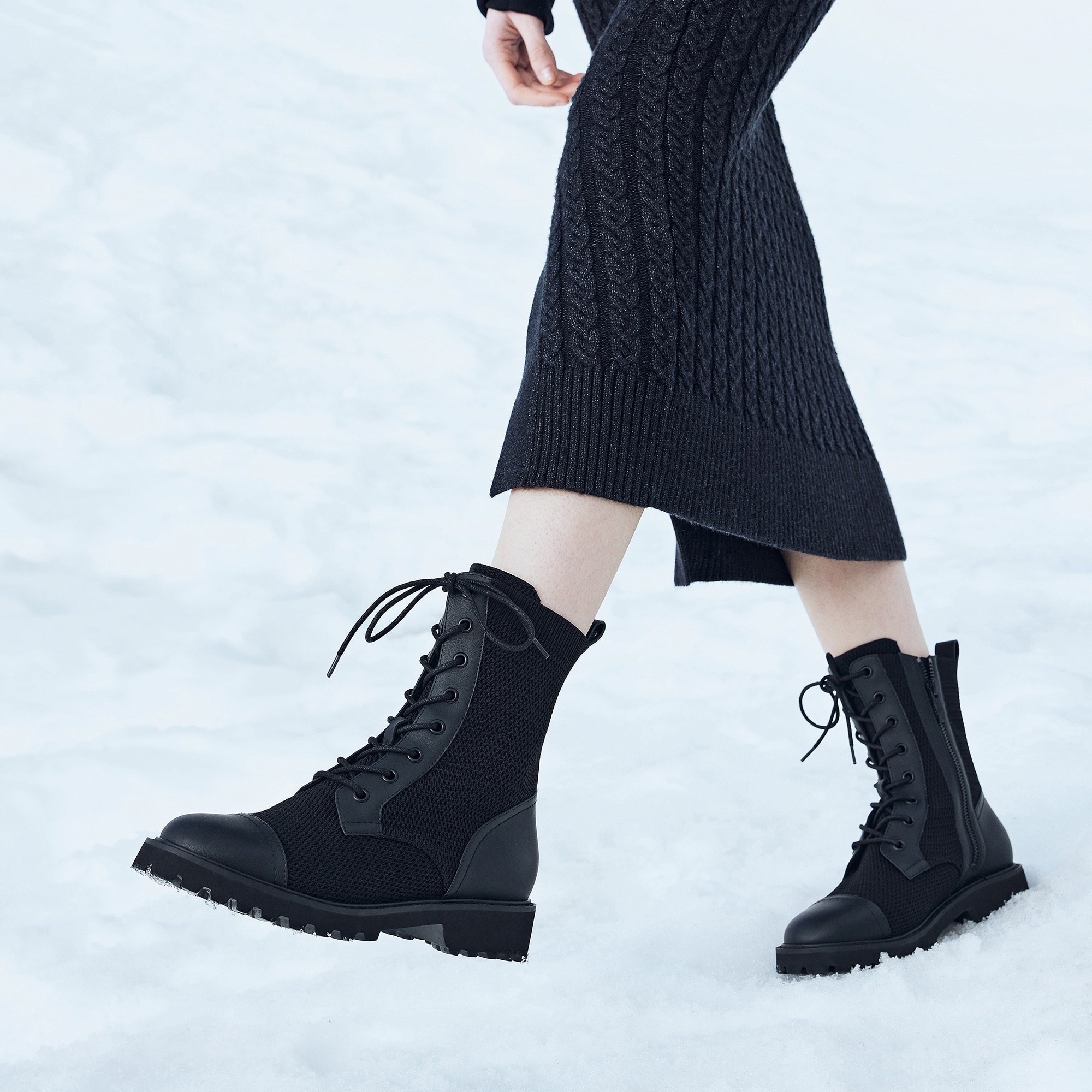 Round-Toe Lug Sole Lace-Up Ankle Boots (Florence), BLACK MARBLED