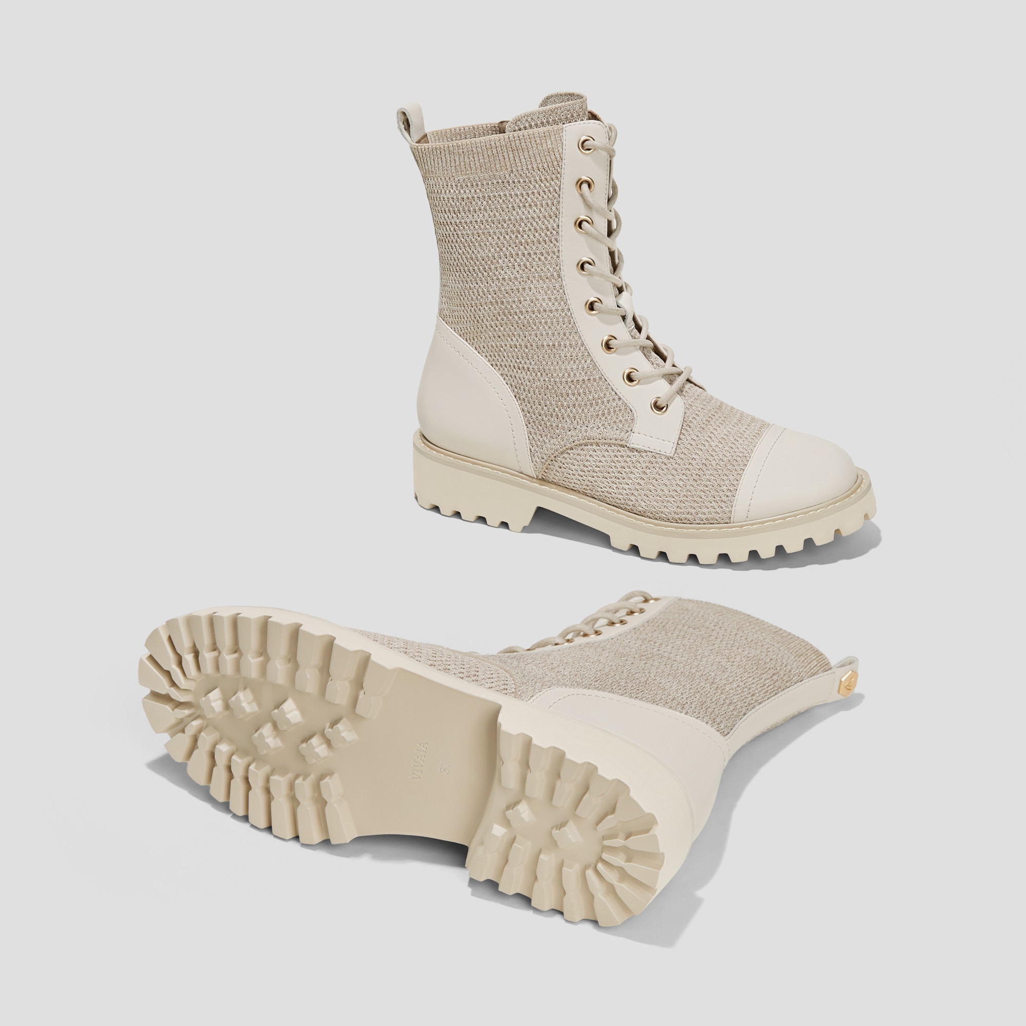 VIVAIA　[Florence] レースアップ アンクルブーツ Round-Toe Lug Sole Lace-Up Ankle Boots (Florence), RICH GREY