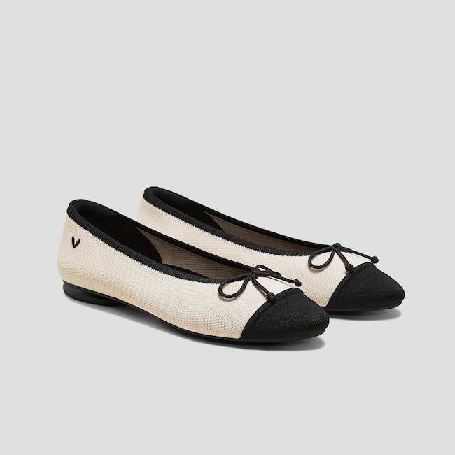 Almond-Toe Bow Flats (Tiana)