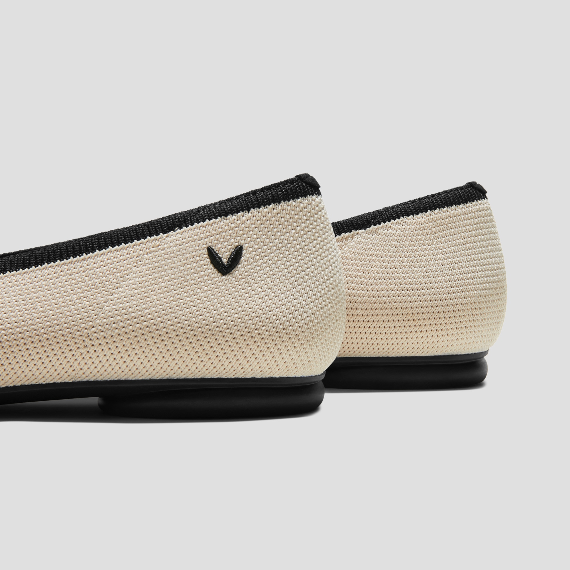 VIVAIA TIANAサイズ39 Almond-Toe Bow Flats (Tiana), Cream Ivory, EU35 | VIVAIA