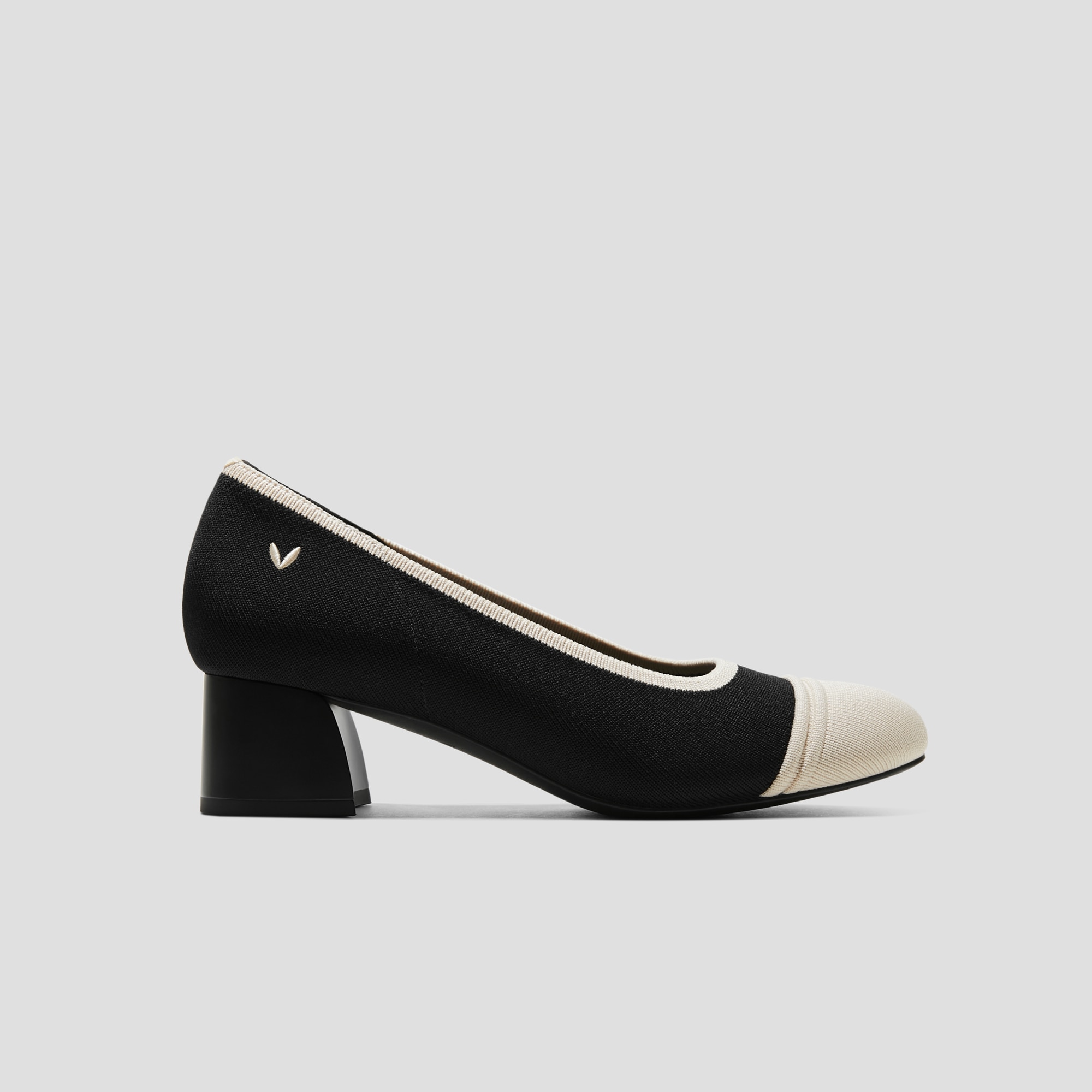 Almond-Toe Stress Free Chunky Heels (Julie Arch Pro), BLACK