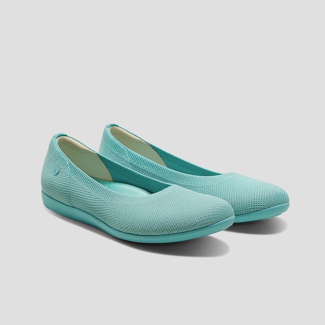 Water-Repellent Round-Toe Walking Flats (Claire Walker)