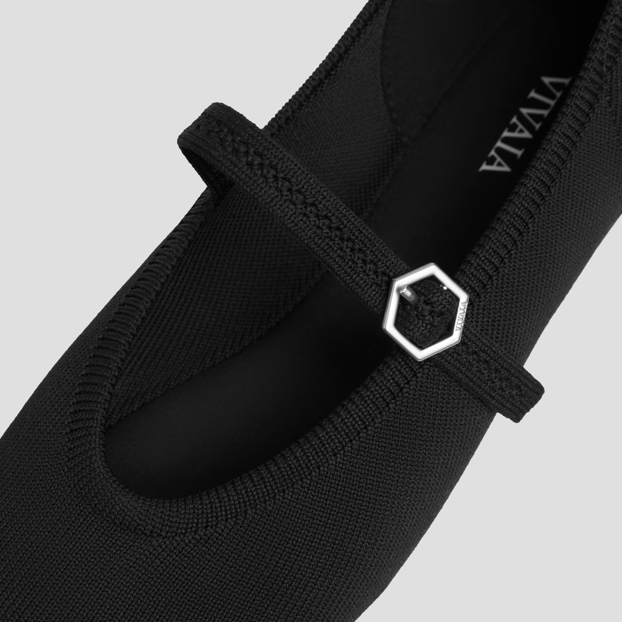 Almond-toe Mary Janes AdaptAll™（Nelly), Black, EU39 | VIVAIA