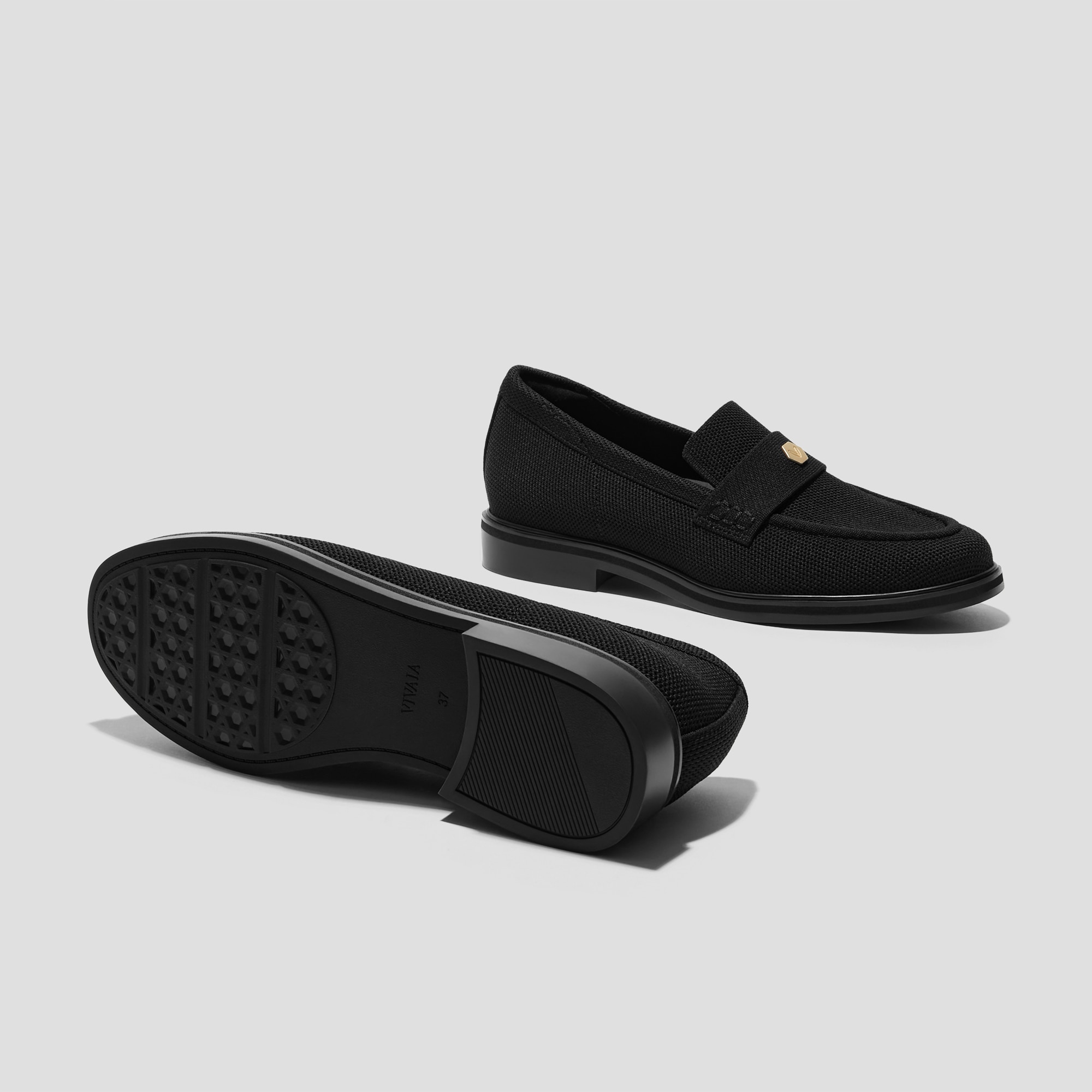 【PORTERNA】Levi velcro loafers Winona Lug-sole Penny Loafers In Croc-embossed Leather For