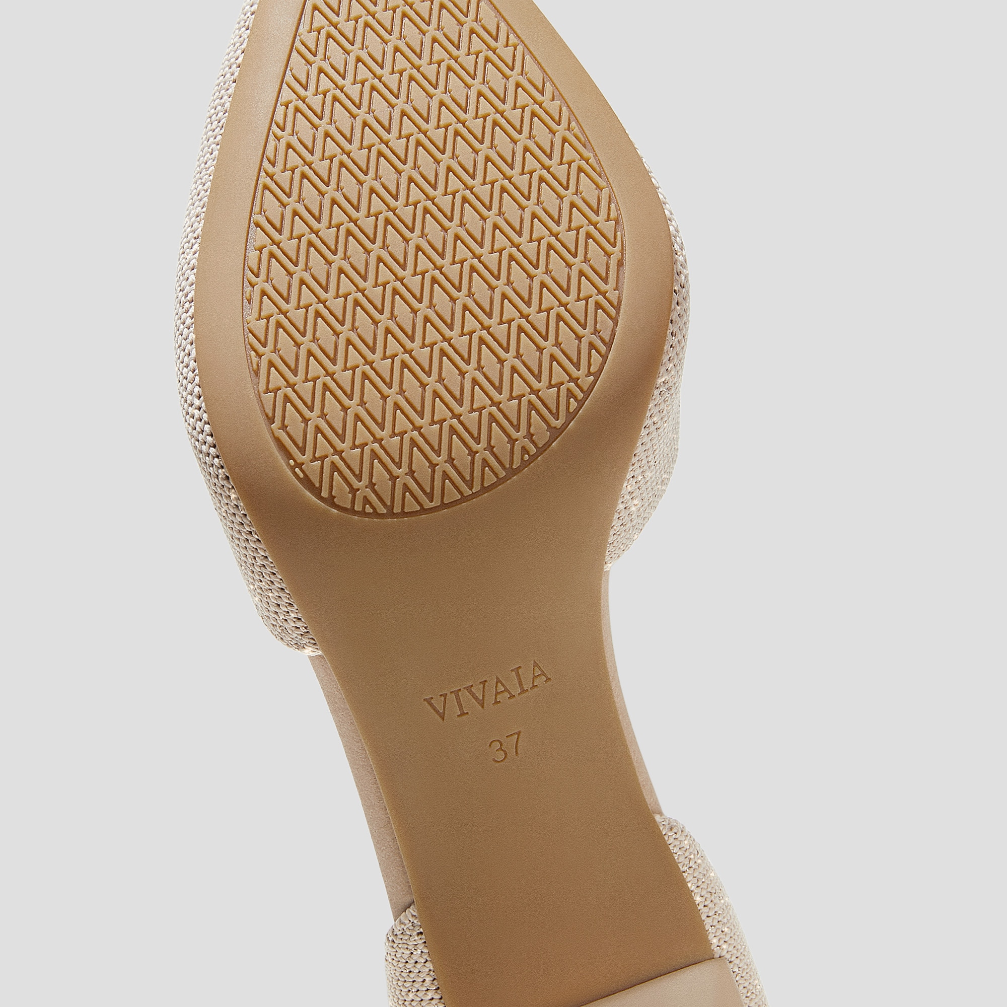 Pointed-Toe Stilettos (Arabella), GOLDEN ALMOND, EU35 | VIVAIA