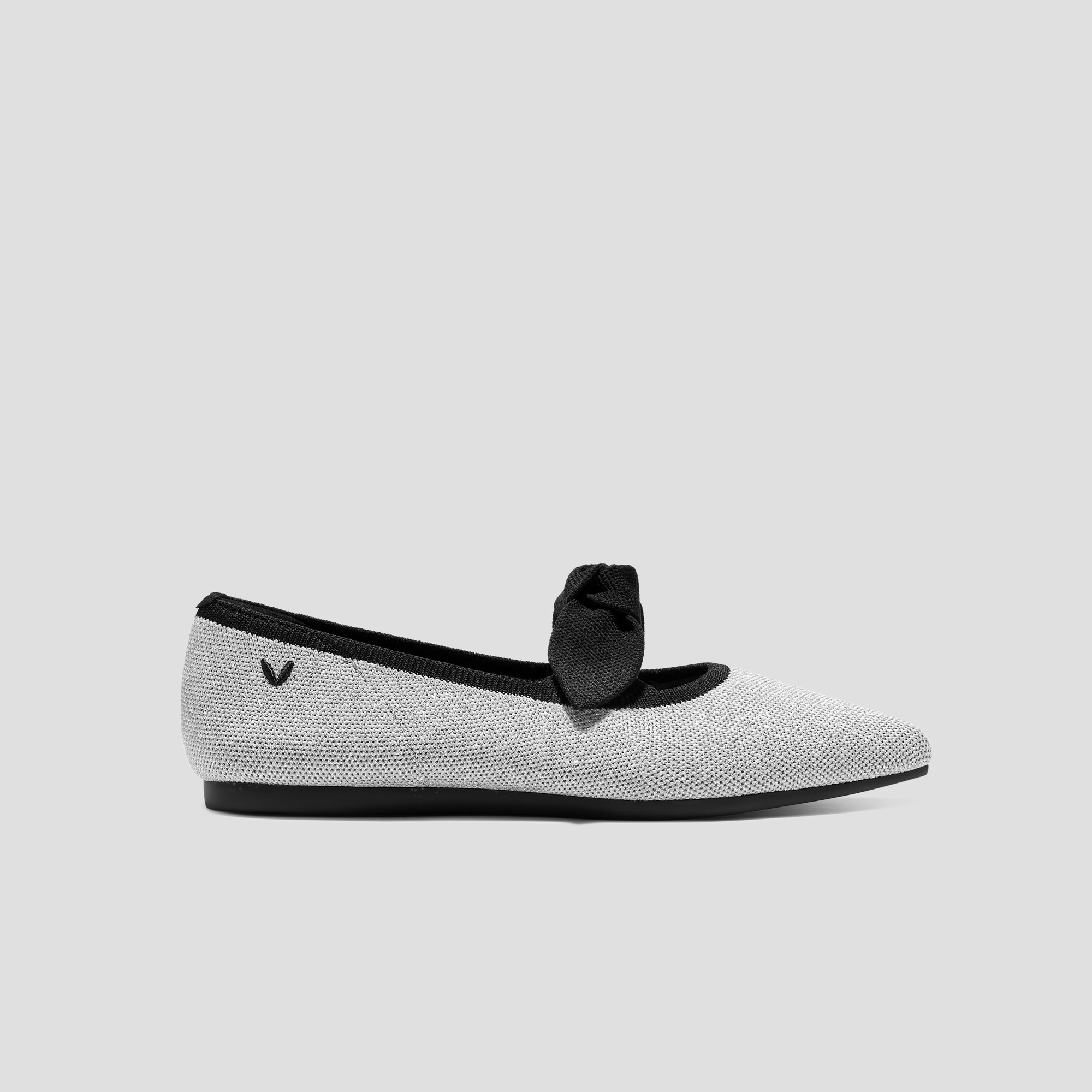 VIVAIA ADDRIANE メタリックダイヤモンド/ブラック 37 Pointed-Toe Bow Flats (Addriane), Black, EU38 | VIVAIA