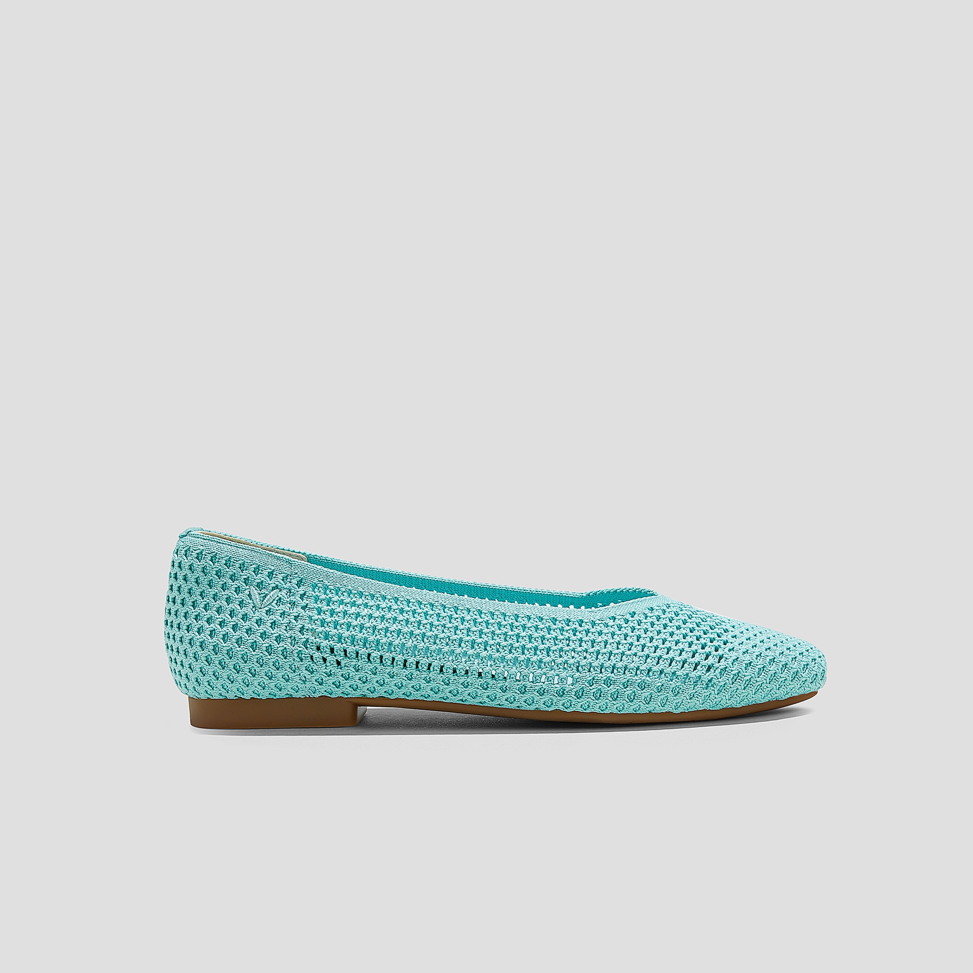 Square-Toe V-Cut Mesh Flats (Margot 2.0), ACQUA MESH, EU35 | VIVAIA
