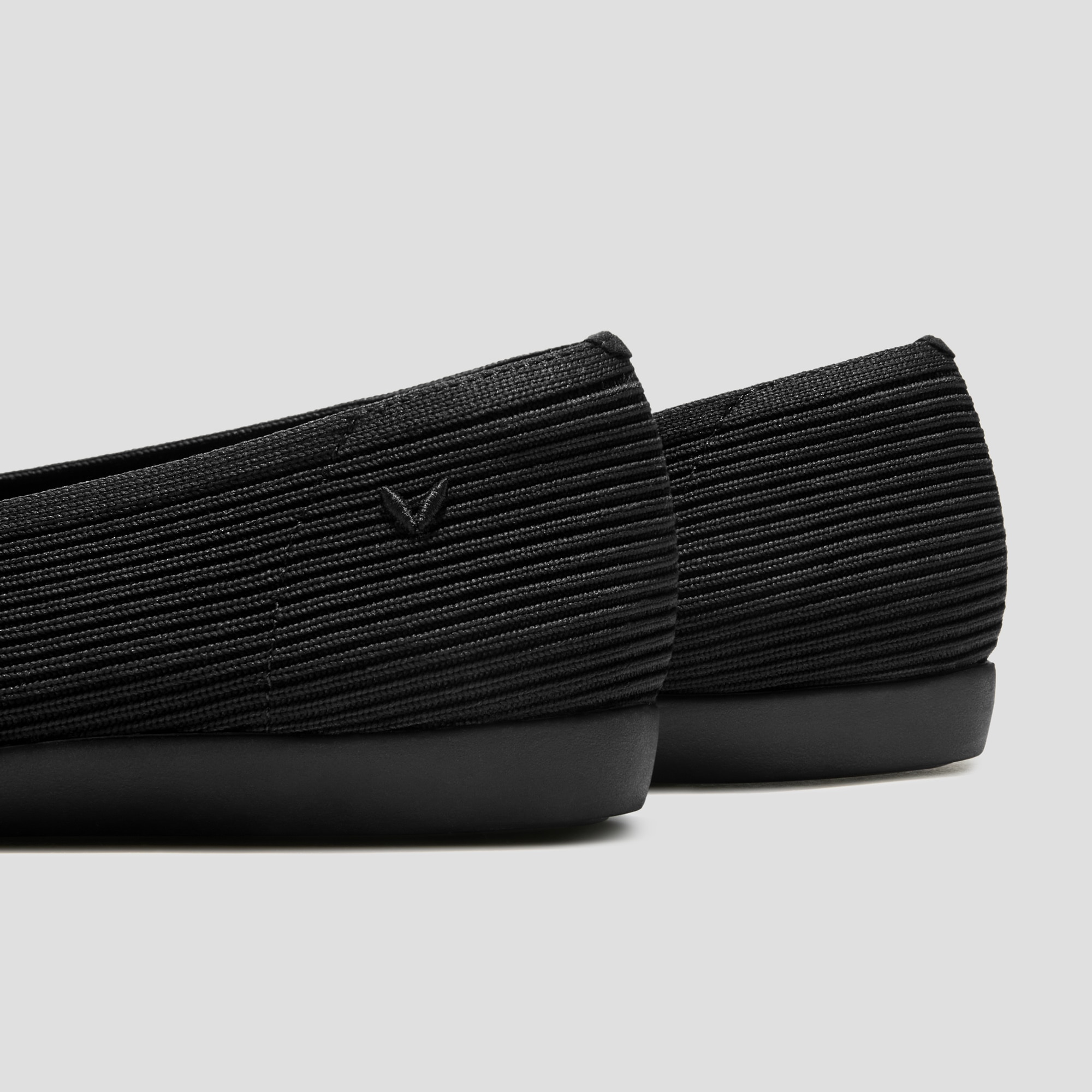 Lightweight Square-Toe V-Cut Flats (Margot™ Walker), BLACK WATER