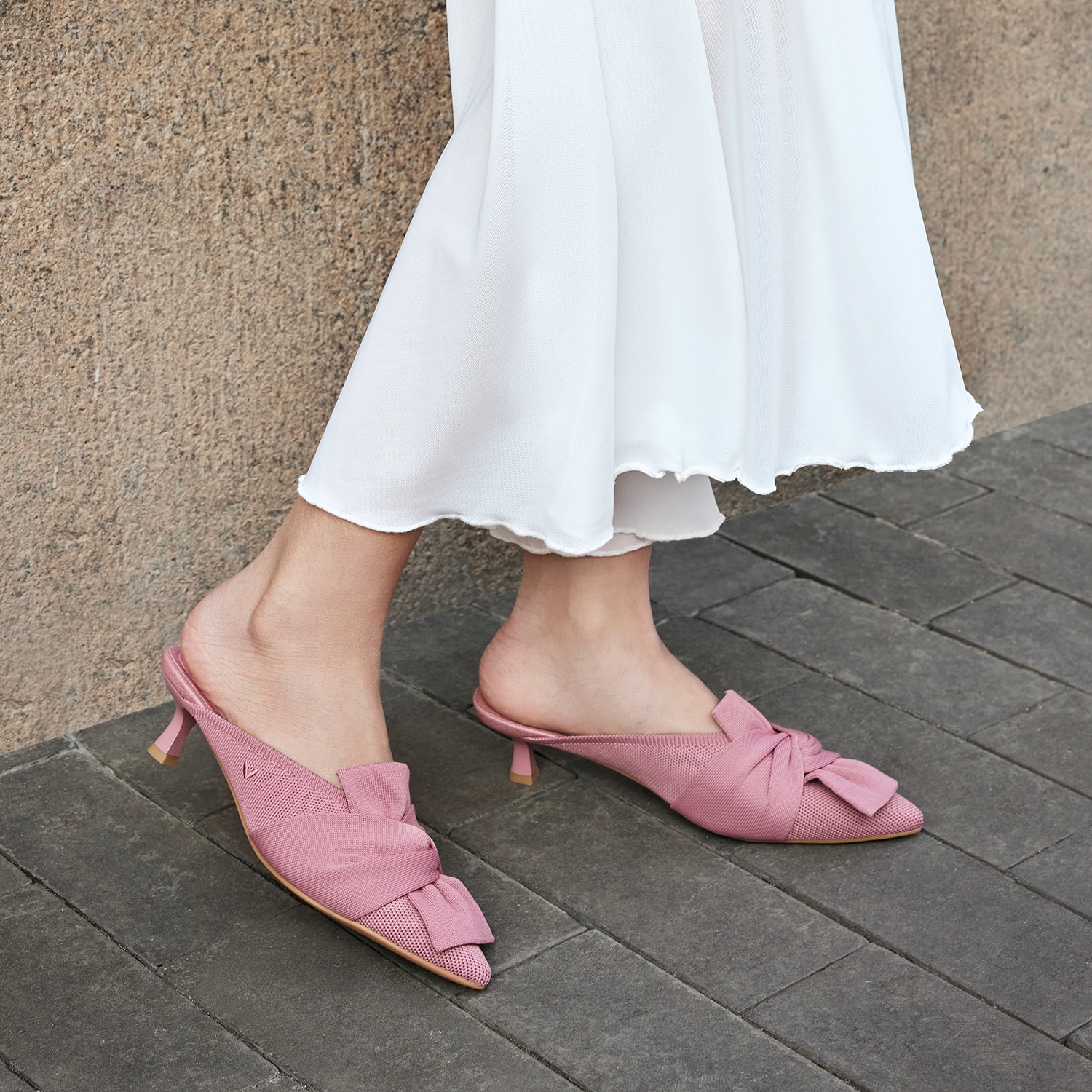 Pointed-Toe Bow Sandals (Samira), MAUVE, EU35 | VIVAIA