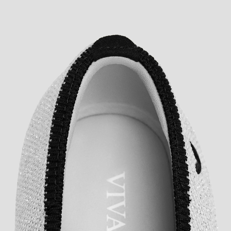 Almond-Toe Pressure-Free Flats (Nubia) + Rhinestone Chain, METALLIC DIAMOND BLACK + SILVER, EU35 | VIVAIA