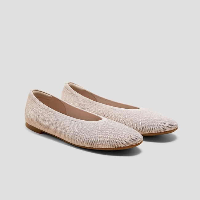 Almond-Toe Nude Flats (Nubia)